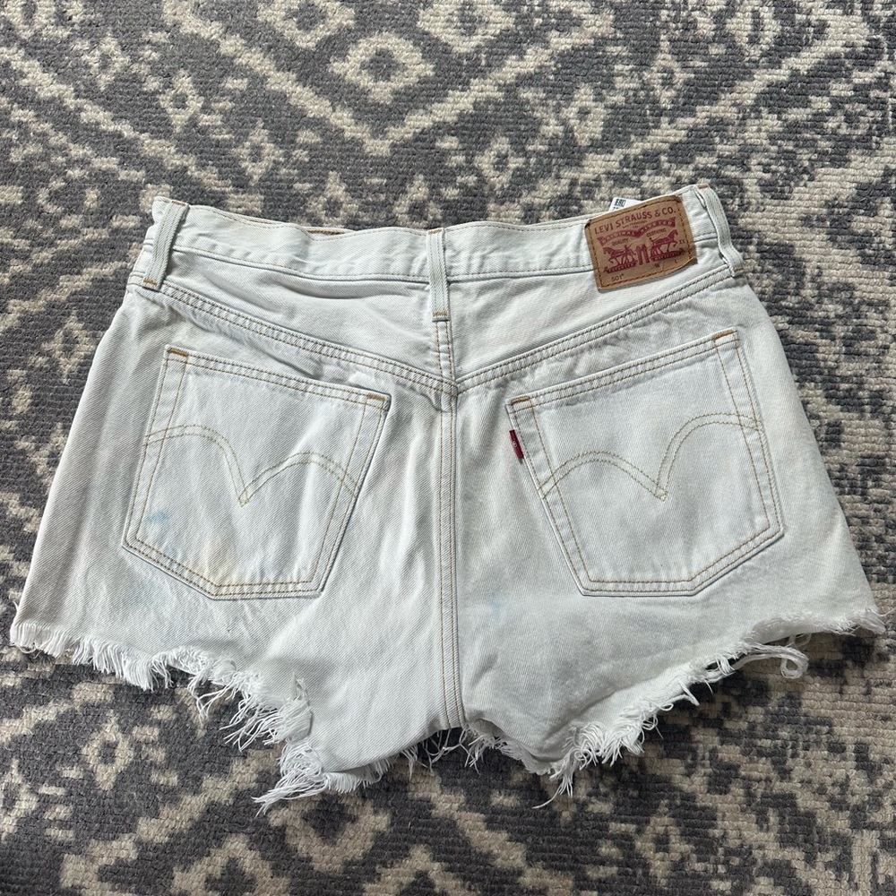 Levi's Women's Light Wash Denim Shorts
